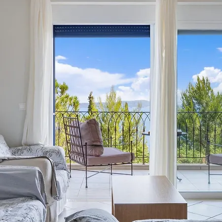 Villa Columba - Luxury Private In Modern Sivota (Lefkada)